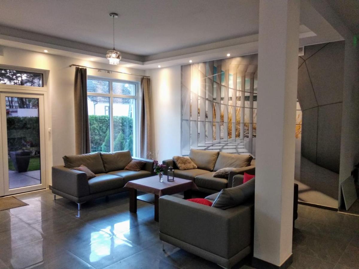 Apartamenty Heljan Мендзиводзе Екстериор снимка